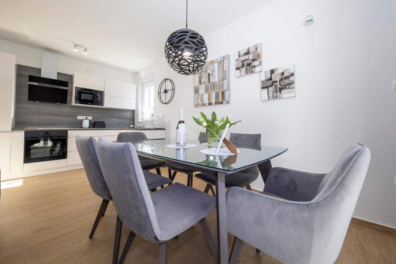 Lace Apartment Novalja
